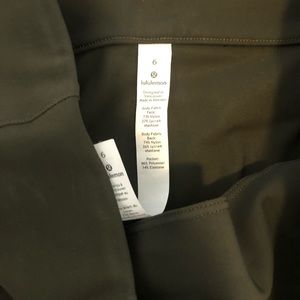 Lululemon army green trousers